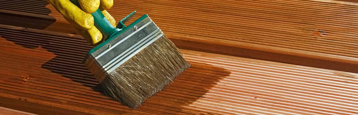 Douglas hout behandelen: zo bescherm je het tegen weersinvloeden!