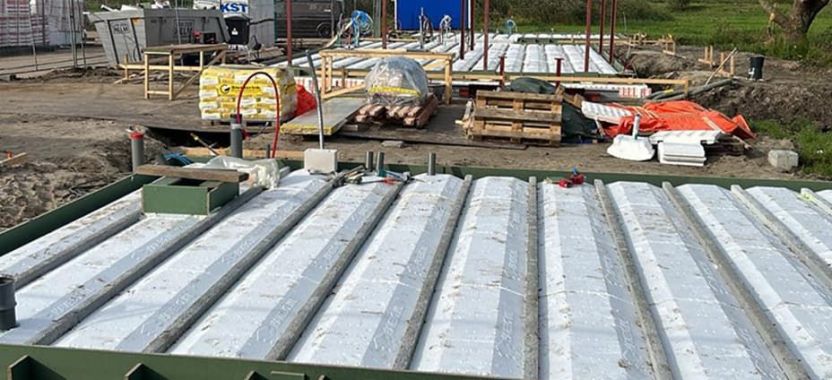 Broodjesvloer leggen met betonnen vloerbalken
