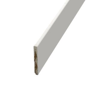 Hardhouten Plint Gevingerlast Gegrond 4900x120x18 mm 