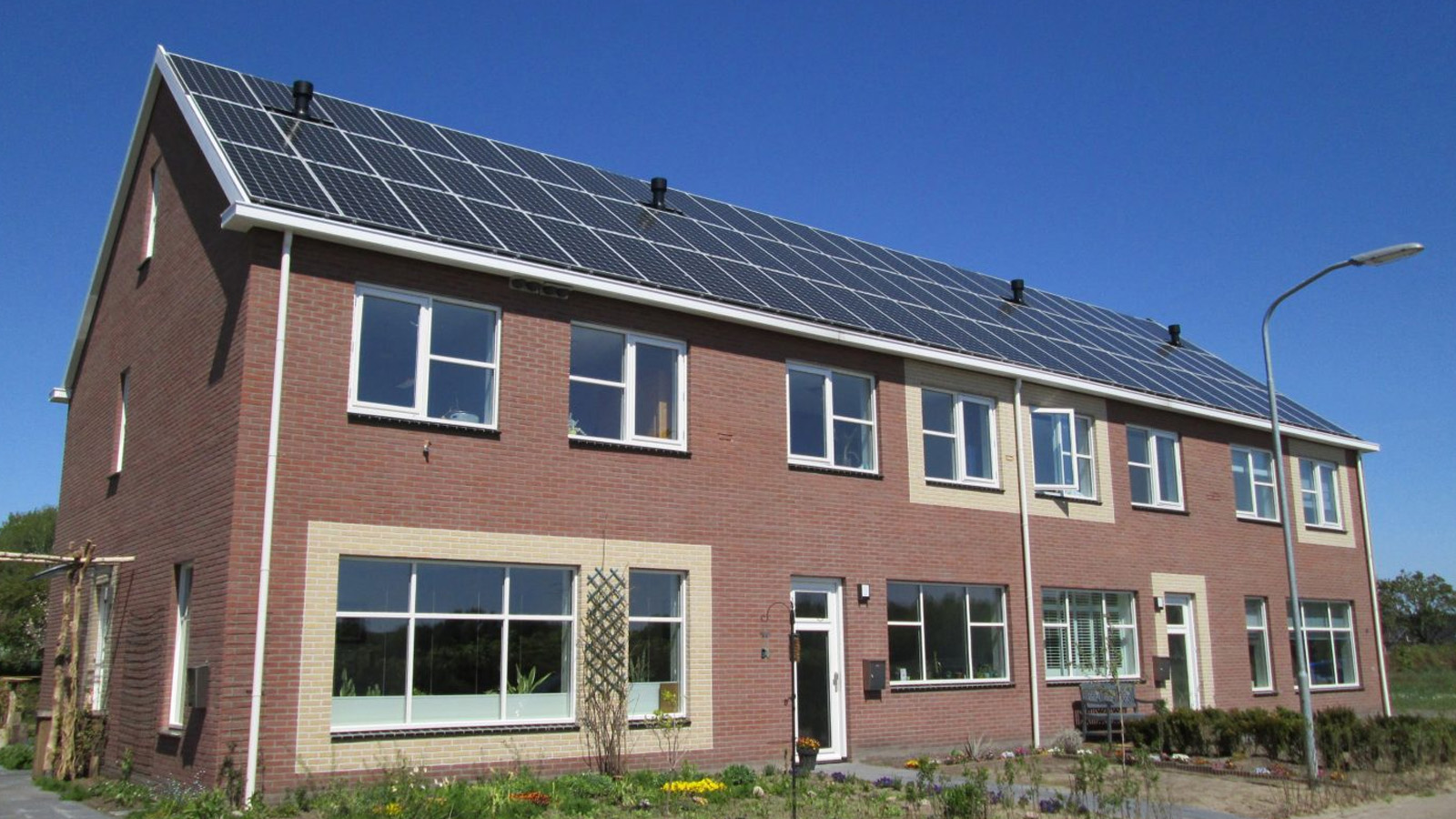 Voorbeeld_tussenwoning_Wienerberger_roodbruin_vormbak_waalformaat